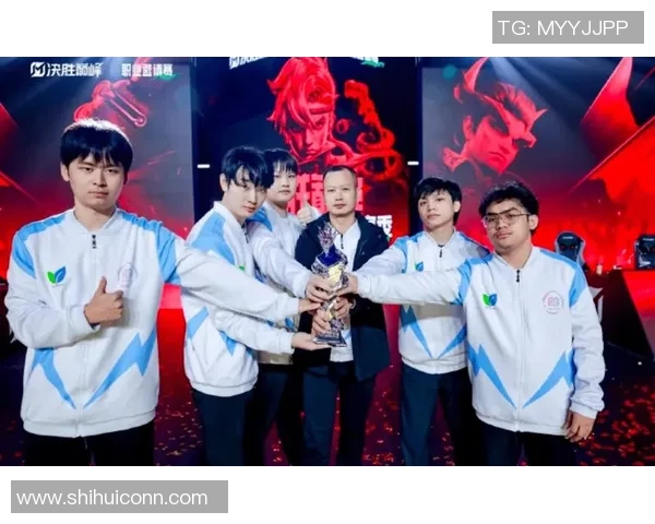 BLG战队的荣耀之路：从默默无闻到电竞巅峰的奋斗历程